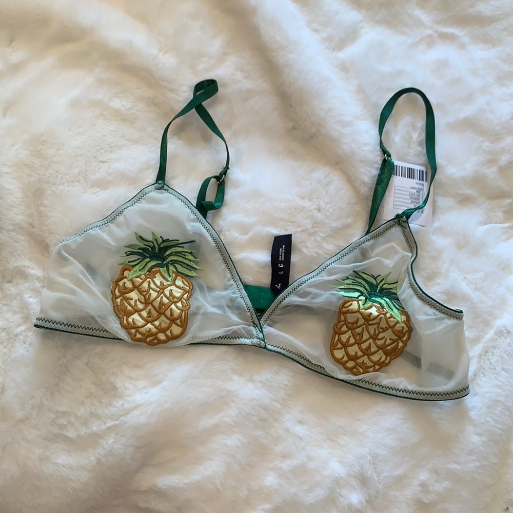 Urban outfitter bra